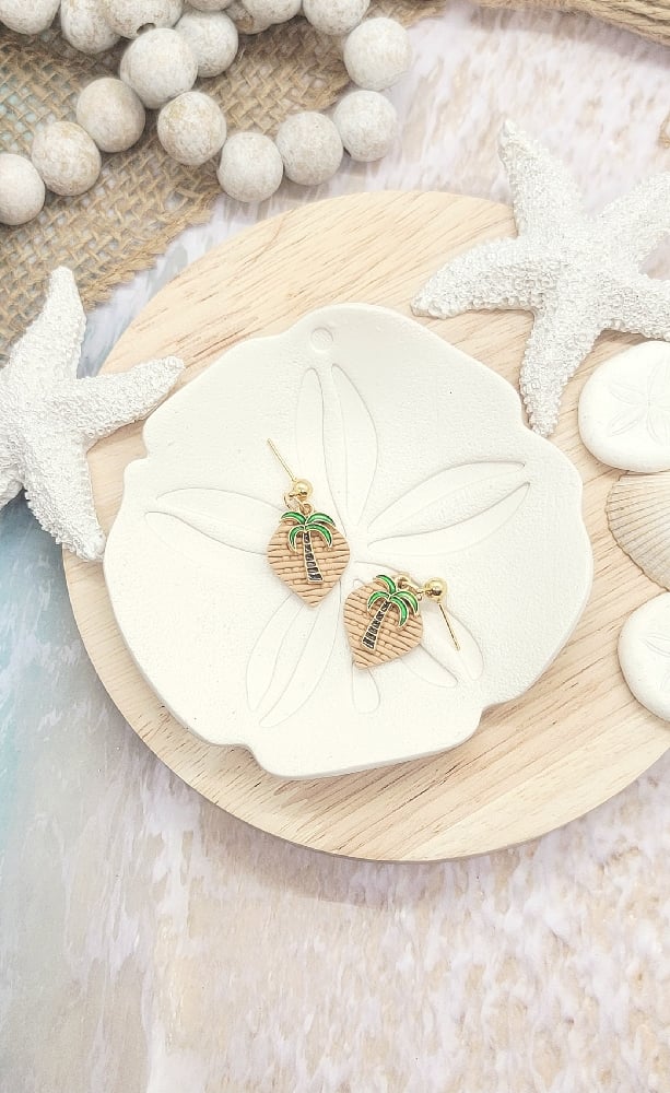 Image of Sand Dollar Trinket Dish 
