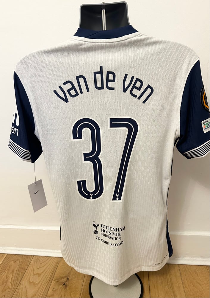 Image of PRE ORDER: Tottenham Hotspur “VAN DE VEN 37” Vaporknit 2024/25 Home Europa Final Shirt,  (L)