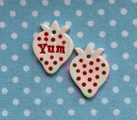 Image 3 of Ceramic Strawberry Tags