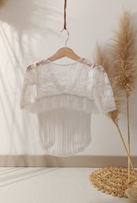 Image 1 of Sitter girls bodysuit - Lara | white | 9-12 months | cake smash