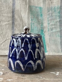 Image 4 of Tea caddy blue arches 