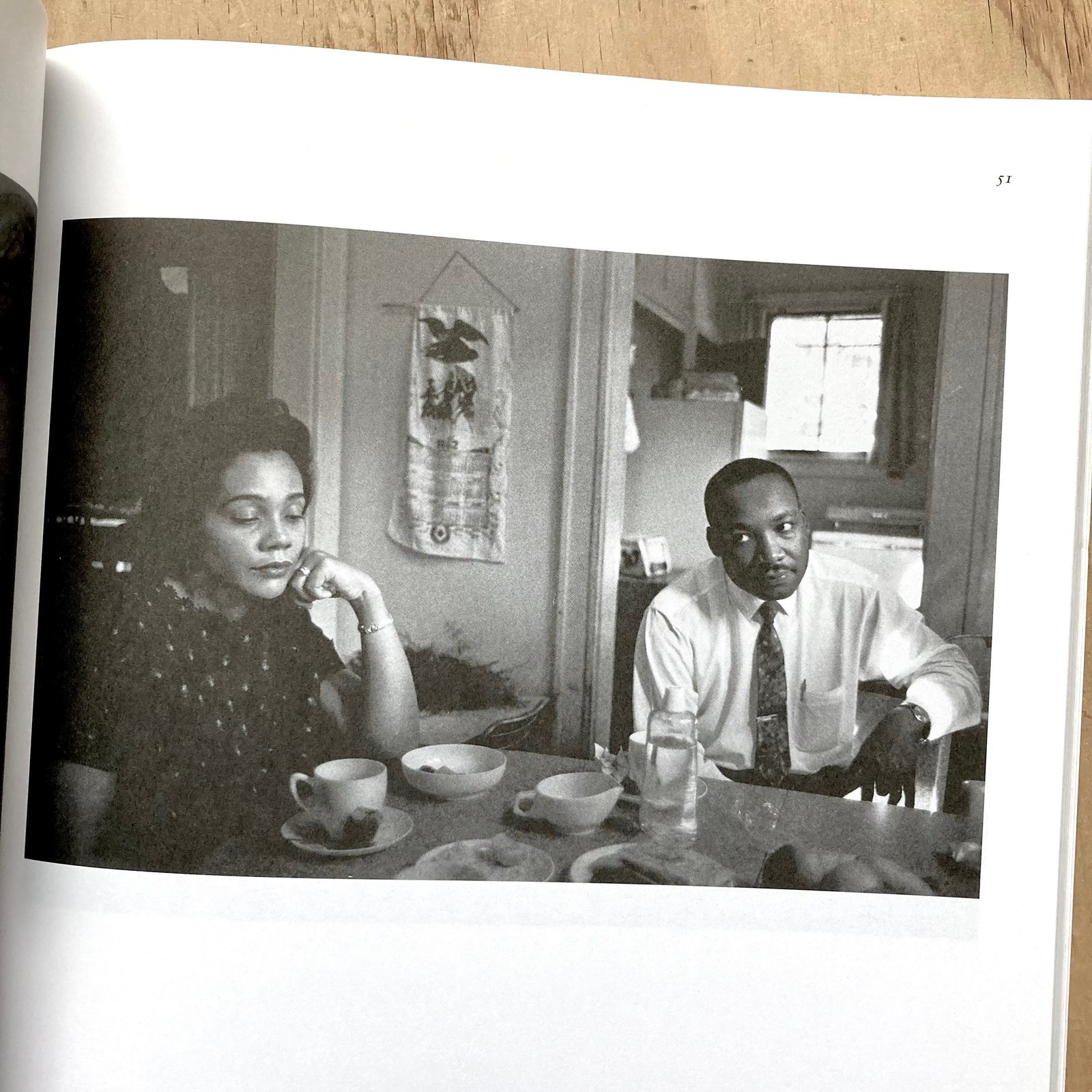 kara photo book 写真集 kara photo book 写真集 kara photo book 写真集 Amazon.co.jp: KARA