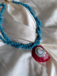 Image 3 of Conch Necklace IV