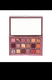 Image 2 of Eyeshadow palette