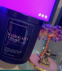 Image 2 of Mahogany Rouge Wood Wick Candle 14 oz / 398 g