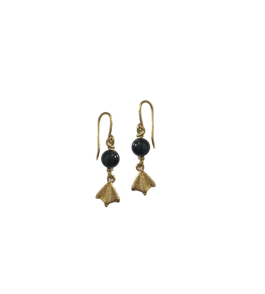 Image of Perchta onyx earrings pair