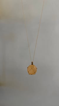 Image 2 of Selenita naranja pendant