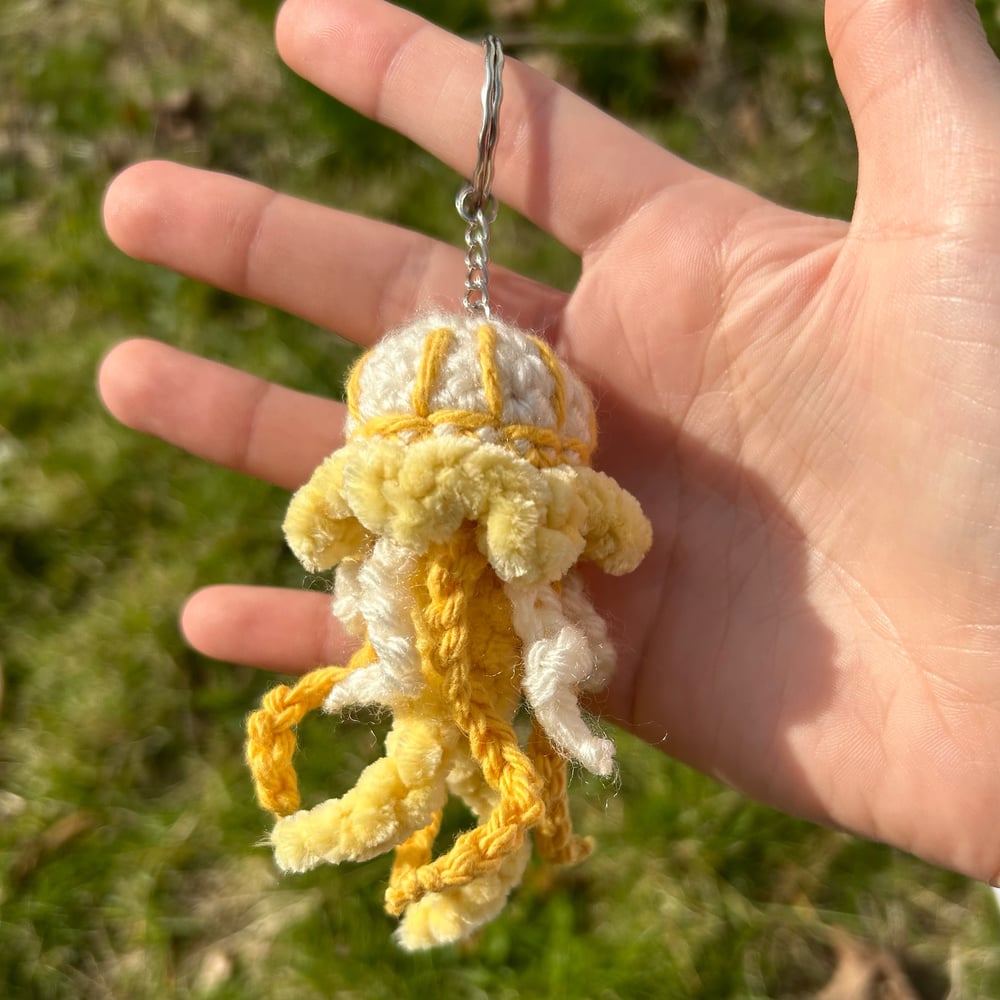 Image of jellyfish keychain