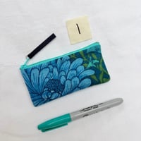 Image 2 of William Morris Pouch No.1