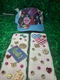 Image 2 of Light blue and white 