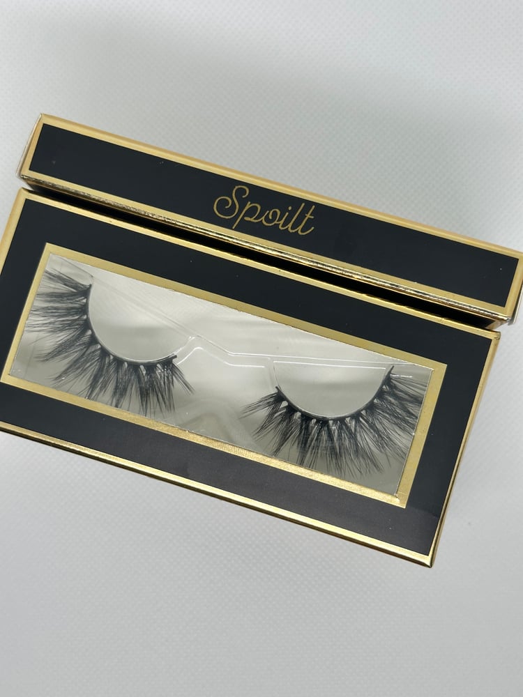 Image of Spoilt Faux Mink Eyelashes