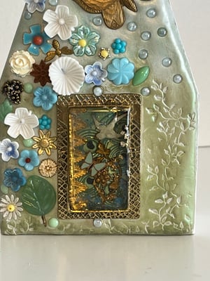 Image of House Mosaic Butterfly Dream (medium)