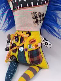 Image 3 of "Coraline" yellow raincoat 