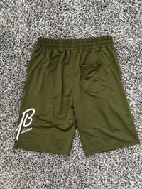 Image 4 of DAILY SHORTS - MILITARY GREEN