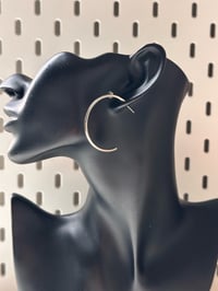 Image 5 of NAIL EARRING LIGHTWEIGHT EARRING C SHAPE