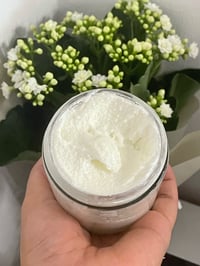 Image 3 of BABY POWDER FOAMING SCRUBS 200ML