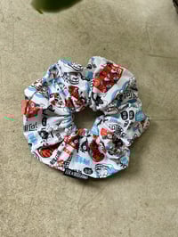 Image 3 of Scrunchie: For Nala