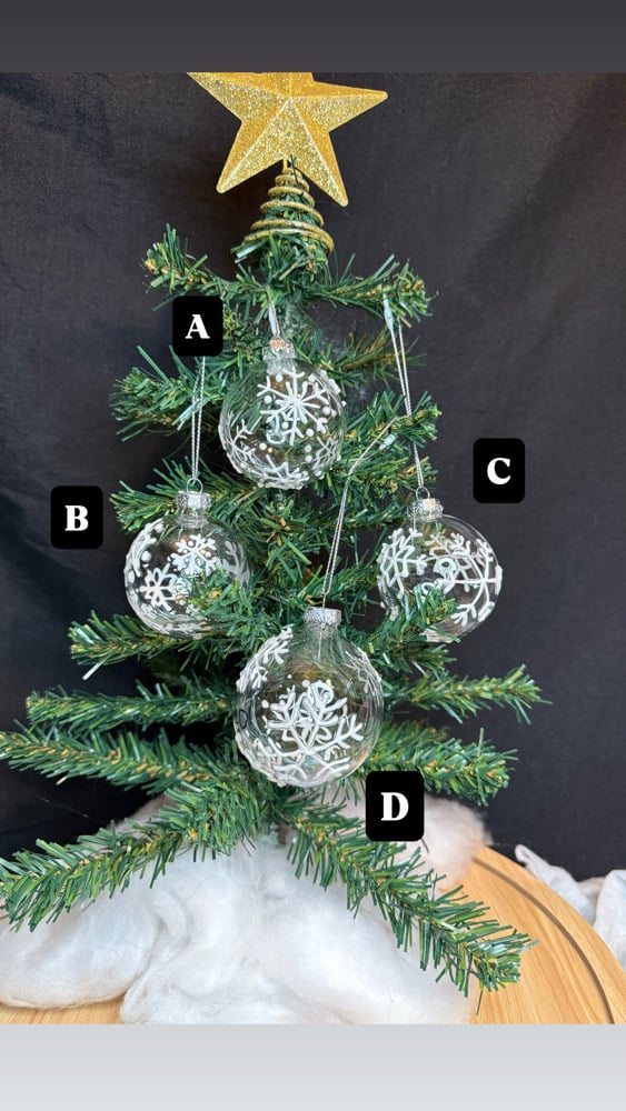 Image of Snowflake Baubles 