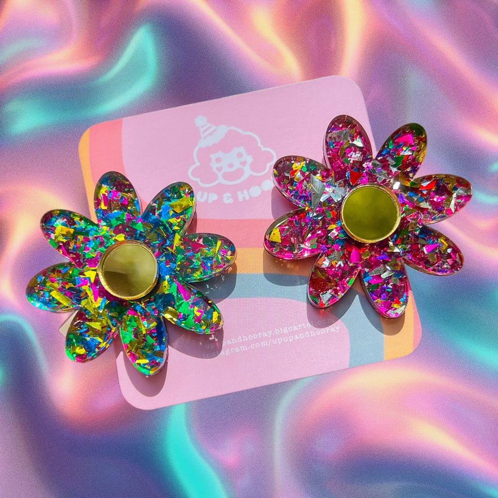 Image of Confetti Daisy Clips