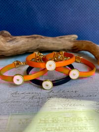 Image 11 of Golden VOL