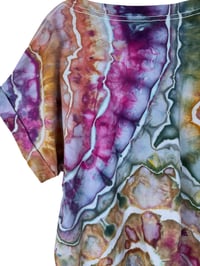 Image 7 of L 100% Cotton Short T-Shirt Dress with Pockets in Earthy Bright Geode Ice Dye