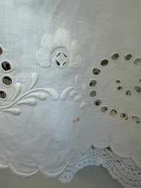 Image 16 of Daisy shirt 🌷 (one size)