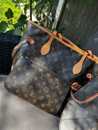 Image 2 of LV TOTE🎀🍒