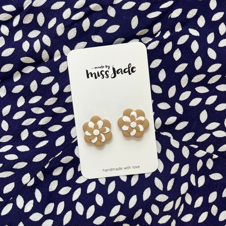 Image of Latte/White Mary Studs