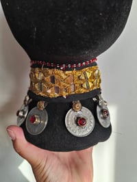 Image 3 of Fez choker gold
