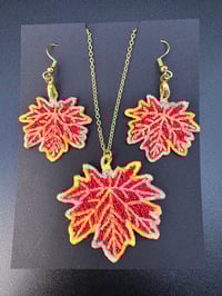 Variegated Maple Leaf Set