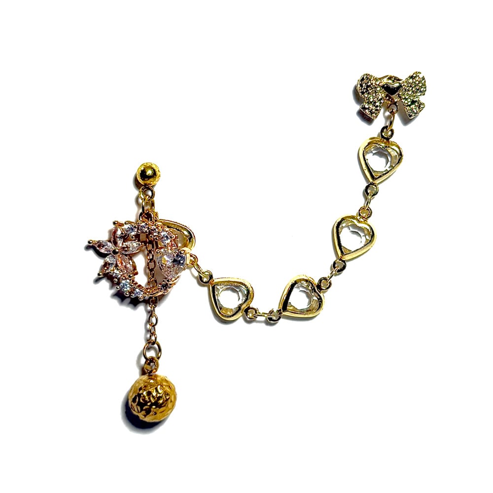 Image of Heart Trail Ear Chain