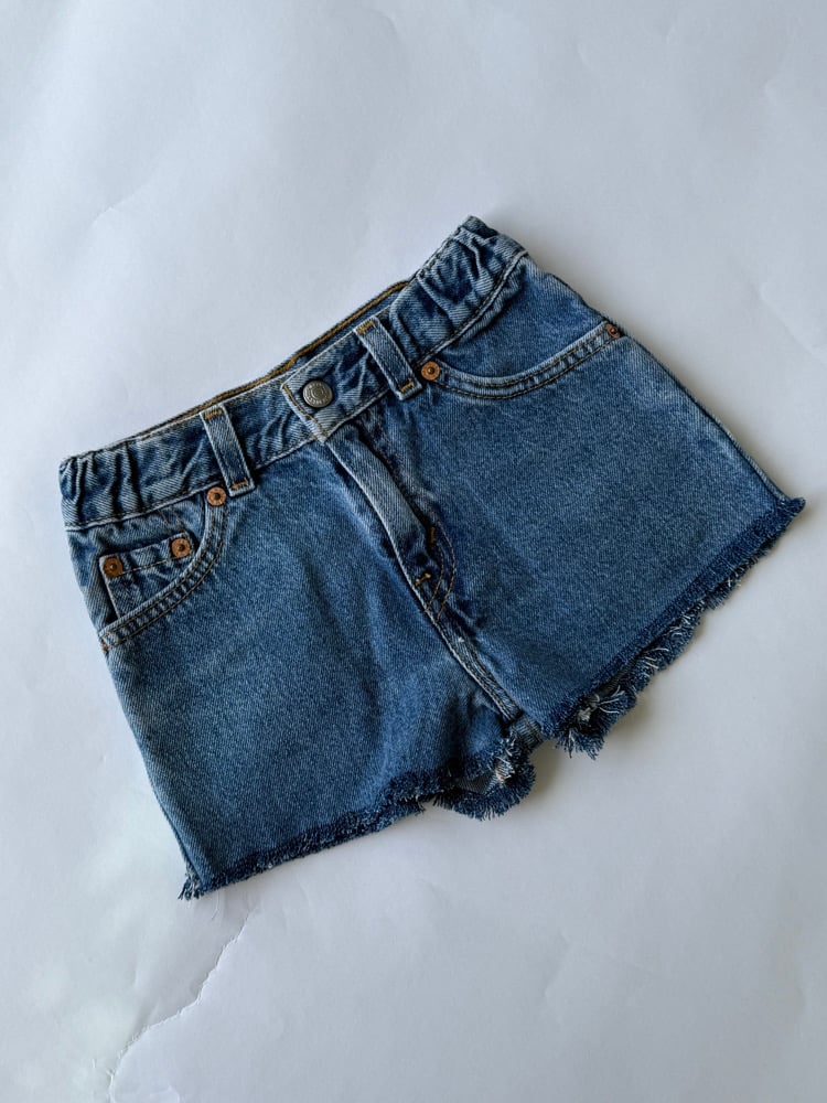 Image of Vintage Levi's Cut Offs Size 6X