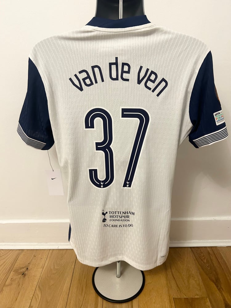 Image of Tottenham Hotspur “VAN DE VEN 37” Vaporknit 2024/25 Home Europa Final Shirt  (L)