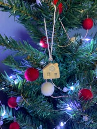 Image 6 of Little Hanging Houses