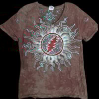 Image 1 of MEDIUM Ladies Bolt V-neck #2