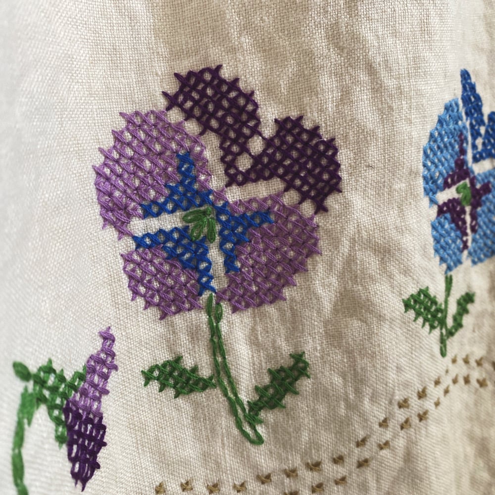 Image of Pansy Garden Linen Tablecloth Granny Pants