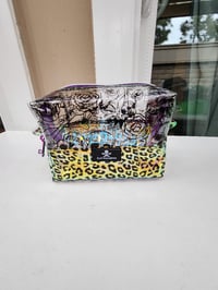 Image 3 of Skull and vinyl clear pouch