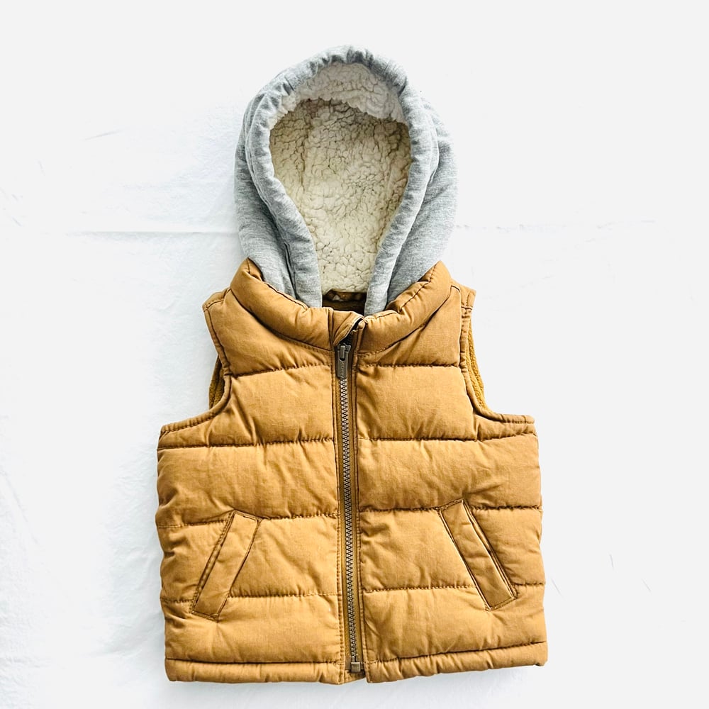 Image of OLD NAVY KHAKI LINED VEST WITH HOOD size 12-18M