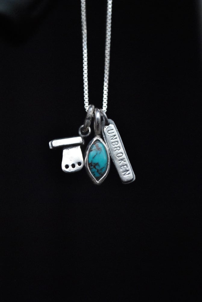 Image of UNBROKEN - Strength to wear