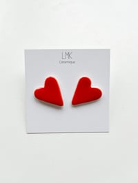 Paire de boucles d’oreilles céramique PUCES CŒURS XL rouge