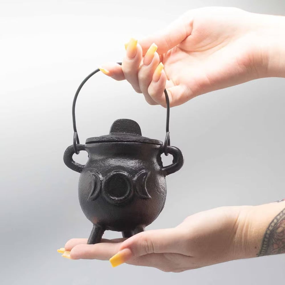 Image of Cast Iron Cauldron 6.5x13cm