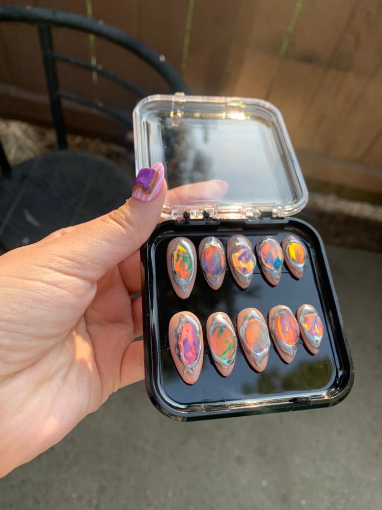 Image of Gemstone Nails