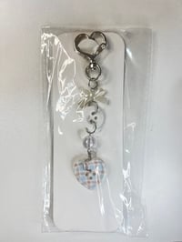 Image 4 of Flower keychains (1pc) 