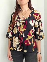 Image 1 of CAMICETTA FLORAL BURGUNDY
