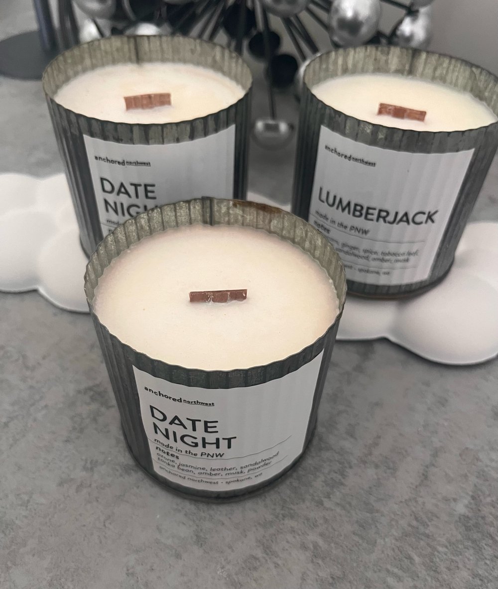 Image of Rustic Vintage  Farmhouse handmade Wood Wick candles 