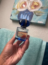 Image 2 of Perfume vendor 