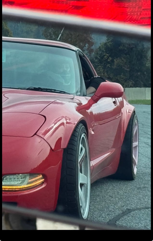 Image of C5 D-style widebody fenders 