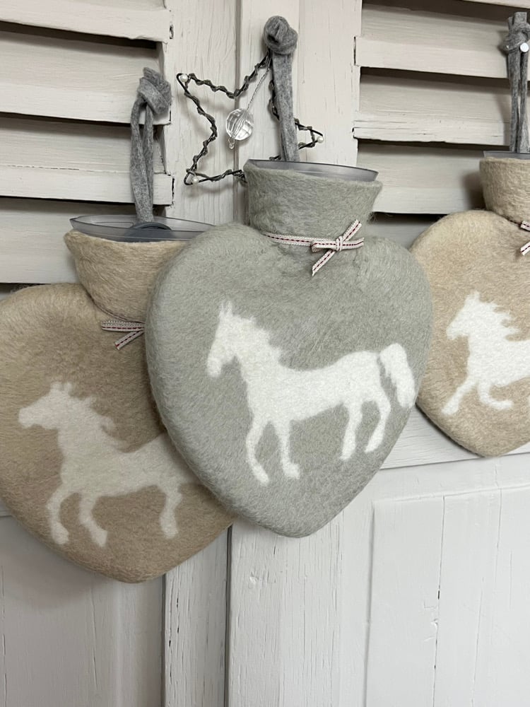 Image of Bouillotte forme Cœur Laine Mérinos : Cheval