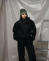 Image 4 of Studios beanies