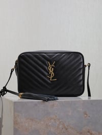 Image 5 of Y quilted tassel bags 